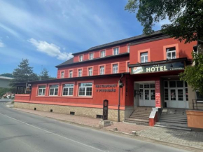 Hotels in Davle